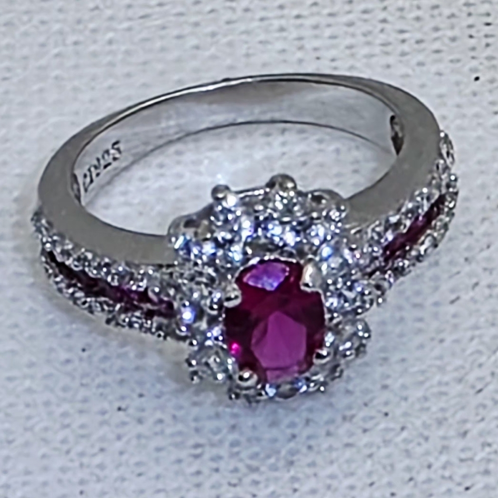 NWOT Exquisite Designer Signed Ruby And Topaz Halo Ring